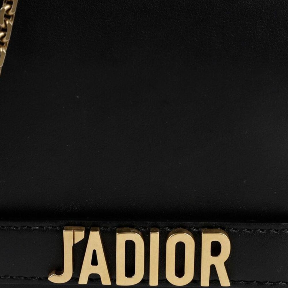 Chain Clutch Crossbody Bag - Picture 2 of 10